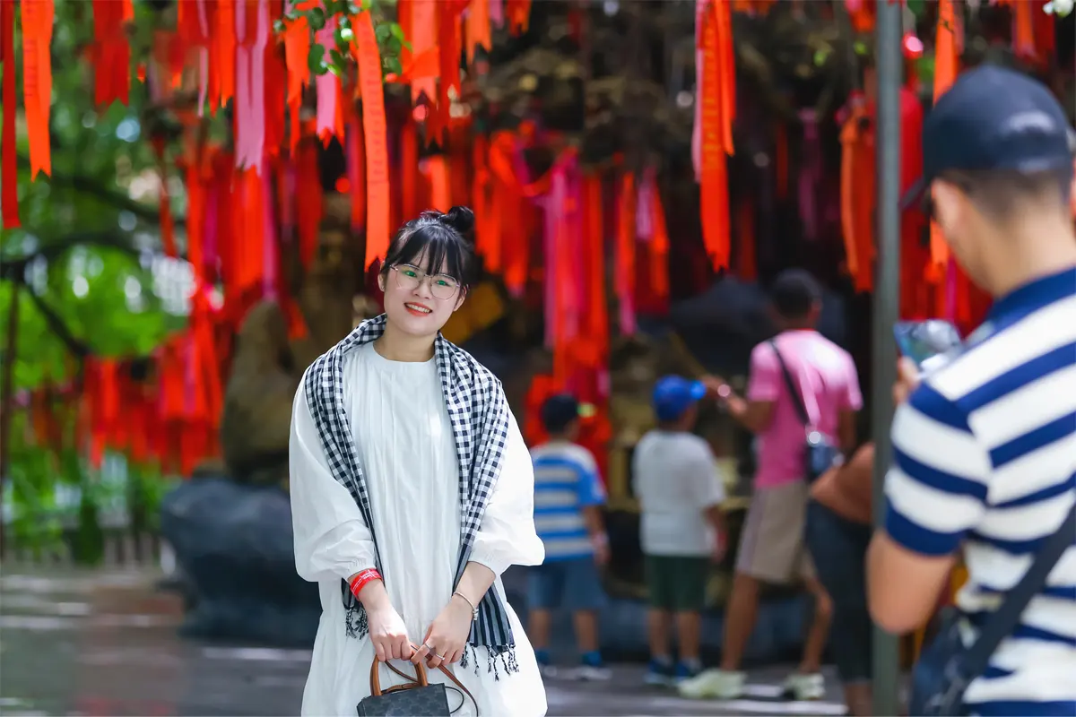 Khu du lịch Suối Tiên