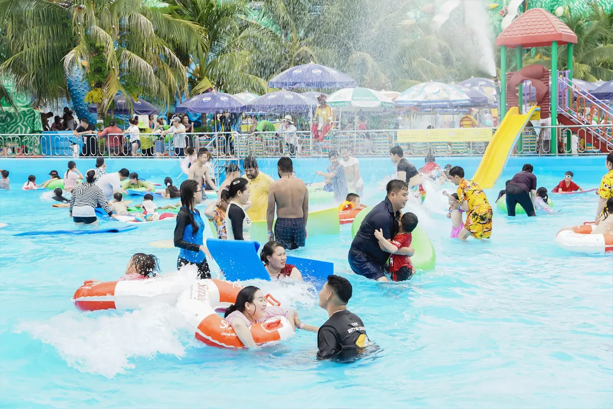 Biển tiên đồng Ngọc Nữ Suối Tiên