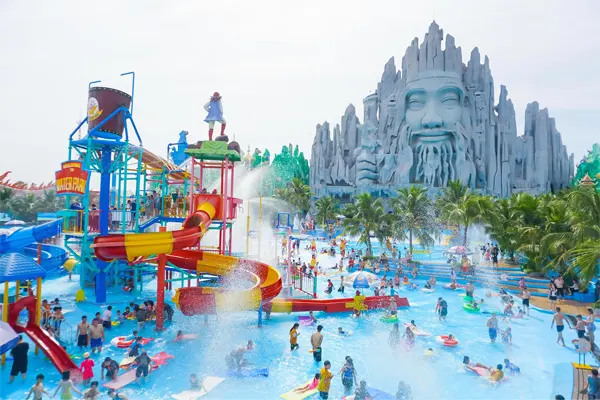 Khu vui chơi nước liên hoàn