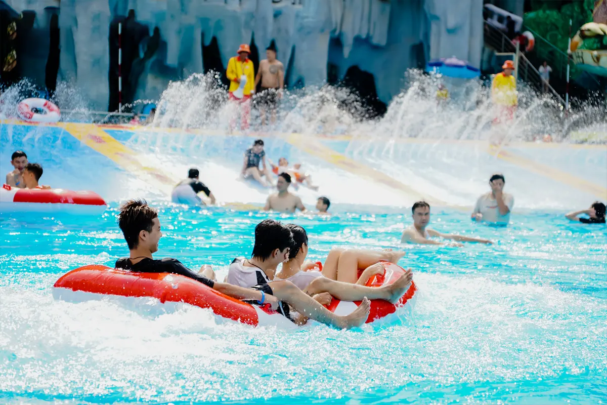 Khu du lịch Suối Tiên